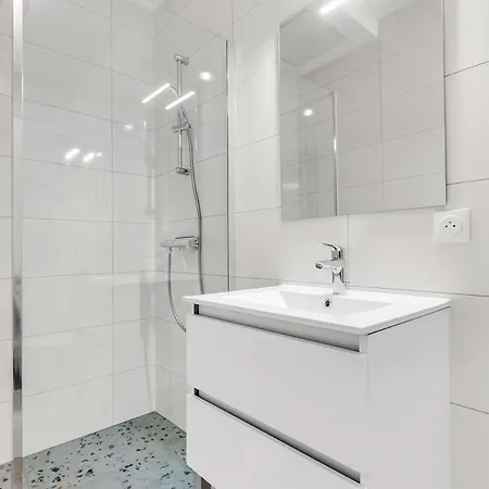 Apartment L'art & Lettres - F2 Pour 2 Personnes - Fac De Lettre - Arret De Bus Nancy